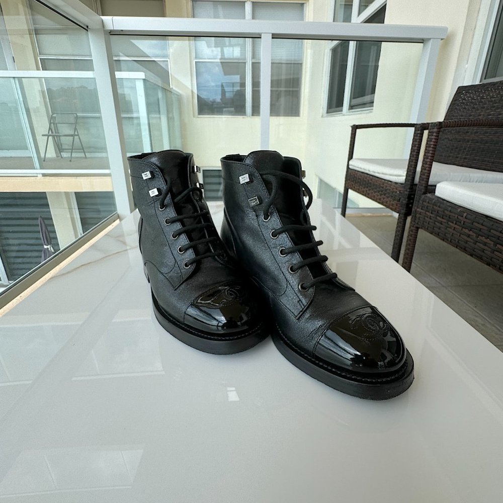 Chanel Combat Ankle Boots Black Size 38 Original Women - Picture 6 of 16